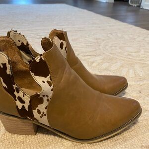 Pierre Dumas Tan Ankle Boots with Cow Print Detail